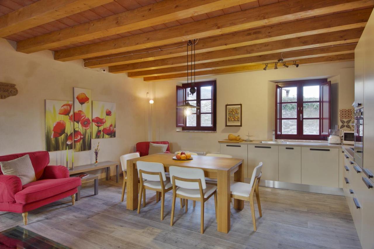 La Mirolla Apartment Capannori Bagian luar foto